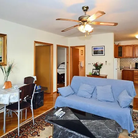 Im Haus Marina Zadar-diklo - Cdn02060-dya Apartment